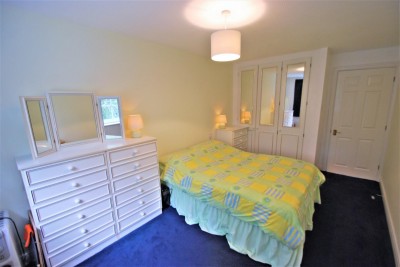 Images for Lawnfield Court, Warren Close, Bramhall EAID:mosleyjaapi BID:1