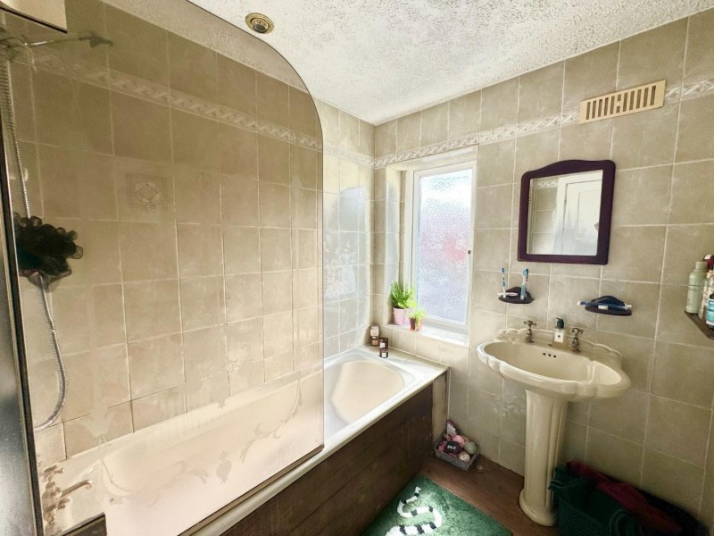 Images for Vicarage Avenue, Cheadle Hulme