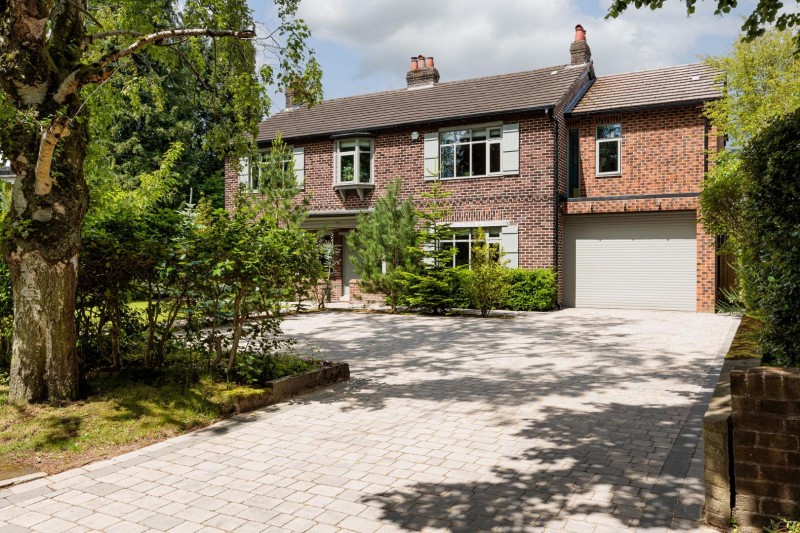 Images for Ladythorn Crescent, Bramhall