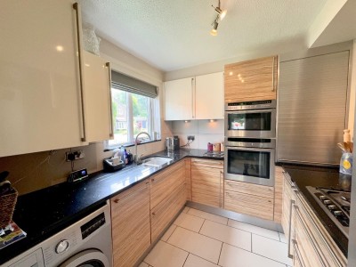 Images for Capton Close, Bramhall EAID:mosleyjaapi BID:1