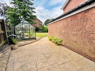 Images for Easby Close, Cheadle Hulme EAID:mosleyjaapi BID:1