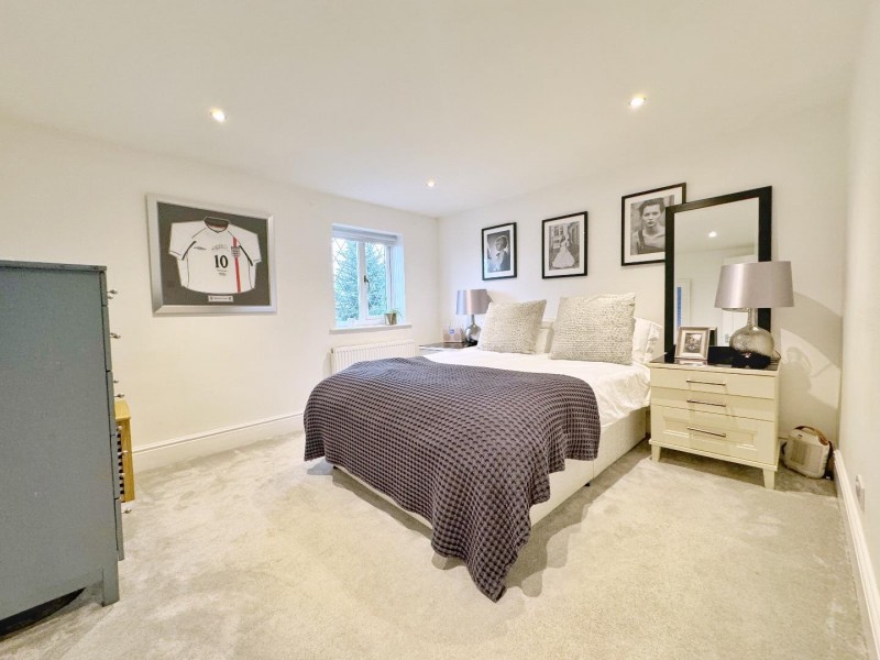 Images for Pingate Lane, Cheadle Hulme