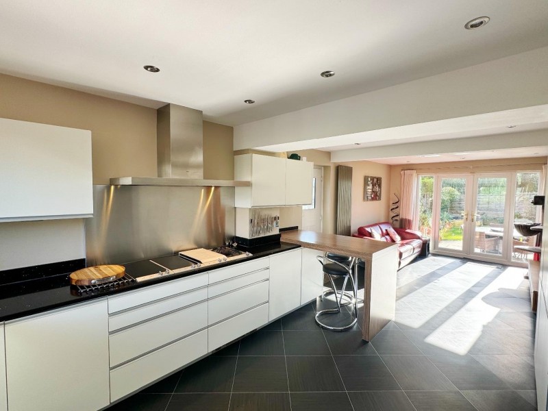 Images for Southdown Crescent, Cheadle Hulme