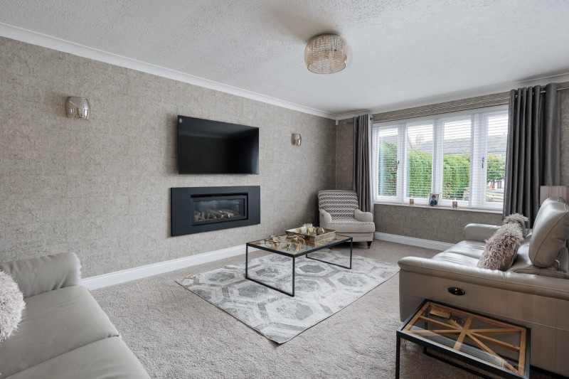 Images for Sandiway, Bramhall