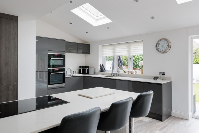 Images for Sandiway, Bramhall