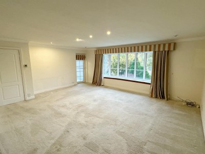 Images for Warren Close, Bramhall EAID:mosleyjaapi BID:1