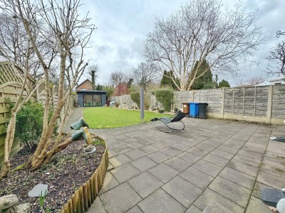 Images for Pingate Lane South, Cheadle Hulme EAID:mosleyjaapi BID:1